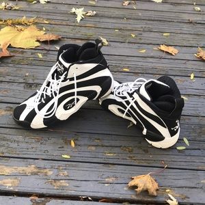 Reebok Shaqnosis OG Black/White *Perfect Condition